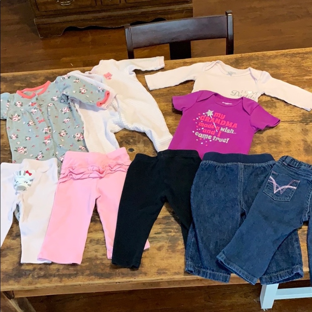 Bundle: baby girls clothes size 6-9 months